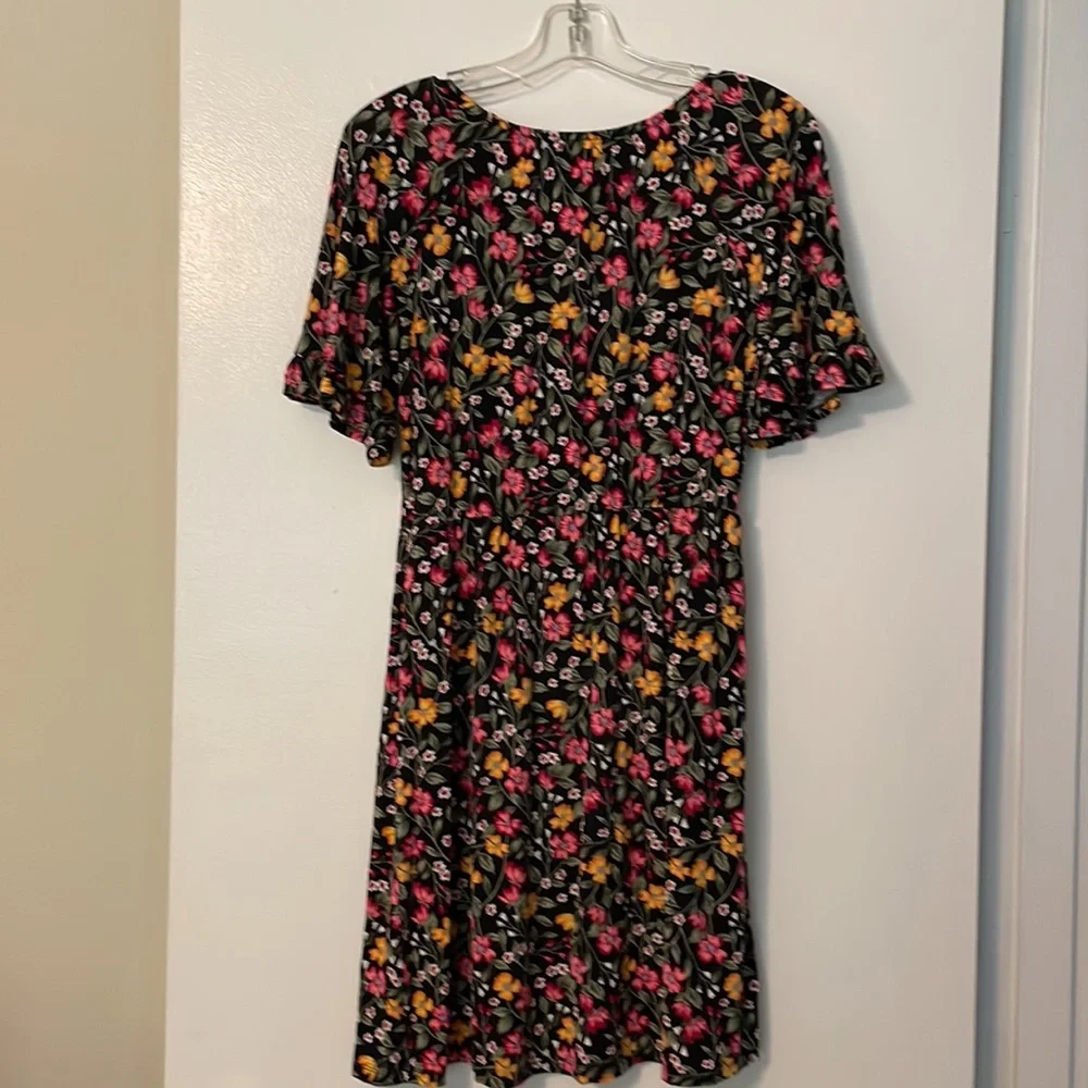OLD NAVY GIRLS DRESS.